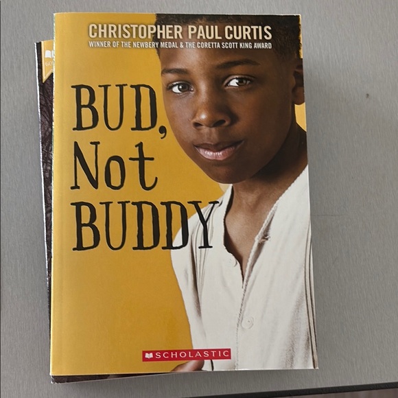 Curtis Book Collection Set - Picture 4 of 5